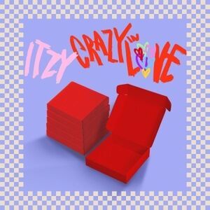 ITZY - Crazy In Love (Random Cover) (incl. 64pg Photobook, 2x Photocards, 2x